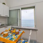בית נופש Casa L'aurora מינורי