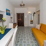 בית נופש Casa L'aurora מינורי