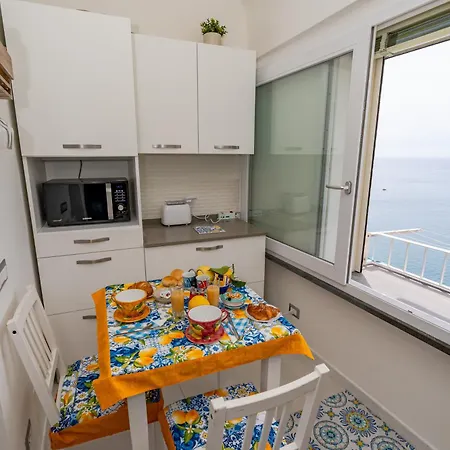 別荘 Casa L'aurora ミノーリ