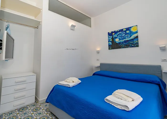 Casa L'aurora * Минори