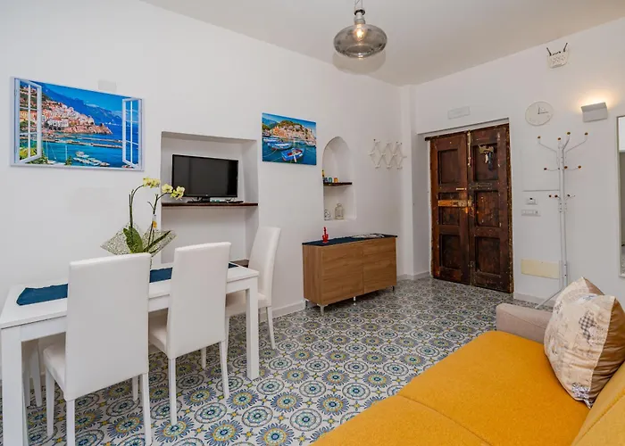 Casa L'aurora Дом отдыха Минори